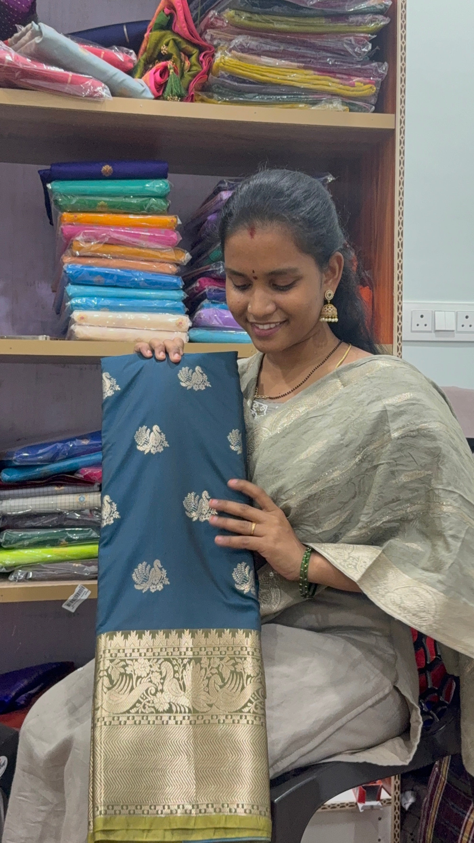 Semi gadwal saree